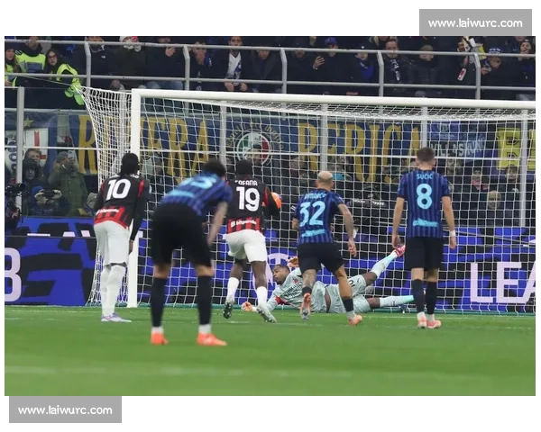 洛里 24 次对阵切尔西创纪录！热刺传奇门神的蓝桥梦魇与伦敦德比记忆