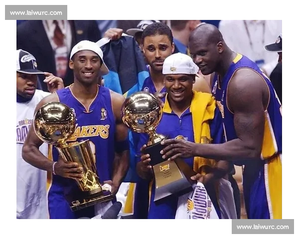 阿泰斯特曝猛料：科比麦迪难分伯仲，麦迪若搭档奥尼尔或成湖人王朝基石