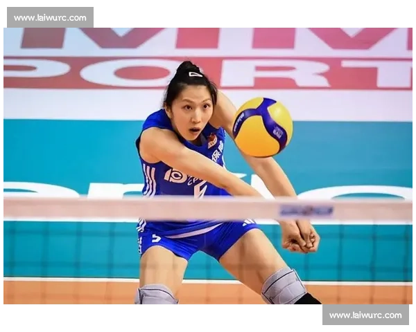 女排香港站:吴梦洁董禹含强势崛起 主攻线迎新变革 女排香港站:吴梦洁董禹含强势崛起 主攻线迎新变革